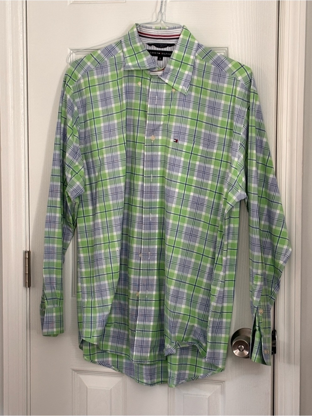 Tommy Hilfiger Light Green & Blue Plaid Button-Down Shirt - Picture 2 of 8